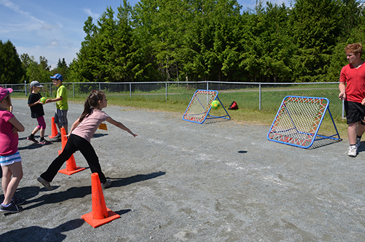 Des olympiades scolaires sous le soleil! - Claudia Collard : Sports Athlétisme 