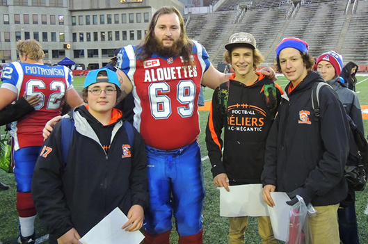 Médaille d’argent pour les cadets - Anne-Julie Hallée : Sports Les Béliers 