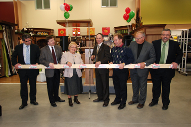Inauguration de la Coop, sous la bannière Unimat - Rémi Tremblay : Actualités  