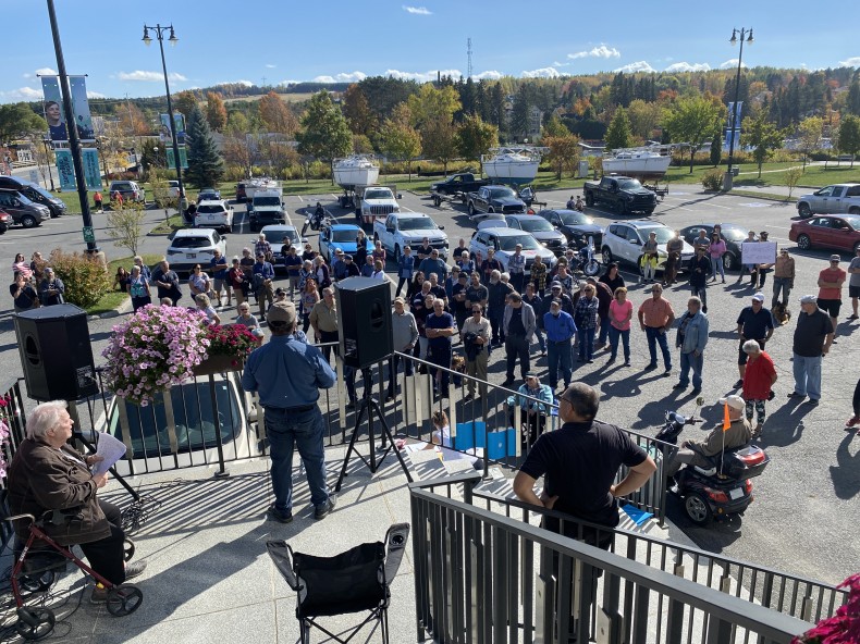 Rester solidaire et continuer le combat - Richard Vigneault : Actualités  Voie de contournement