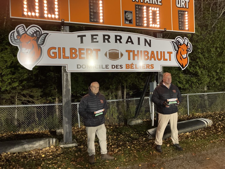 Inauguration du Terrain Gilbert-Thibault - Richard Vigneault : Actualités Communauté 