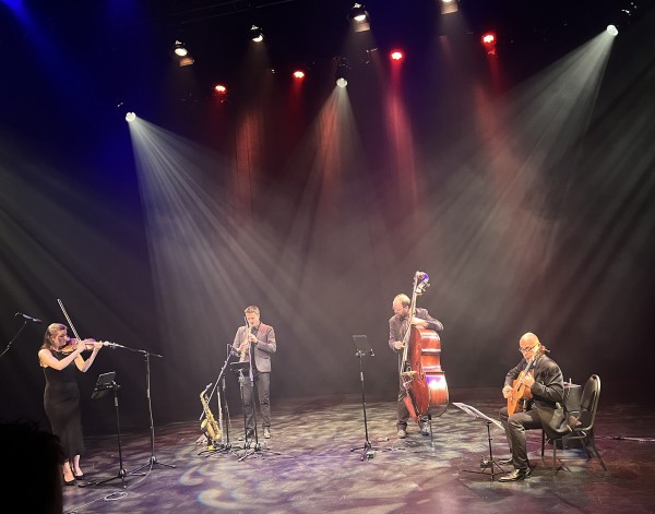 Environnement sonore envoûtant - Claudia Collard : Culture Musique 