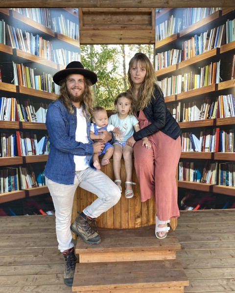 Établie ici depuis 9 ans, la famille devra quitter le pays en septembre