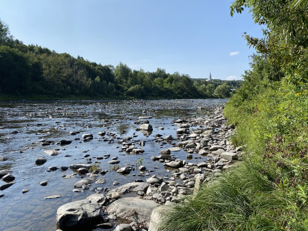 Plus de cailloux que d’eau dans la rivière Chaudière