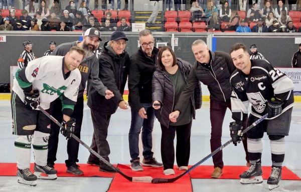 Une victoire du Sauro en match d’ouverture -   : Sports Hockey 